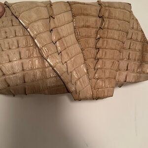 NWOT Designer Genuine Crocodile (Caiman) tail clutch NEW!
